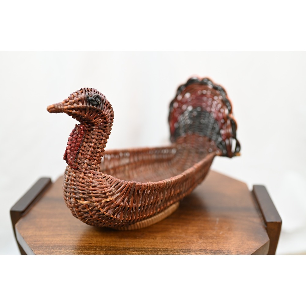 Vintage Wicker Turkey Basket Thanksgiving Harvest Decor Brown Woven 9.5"